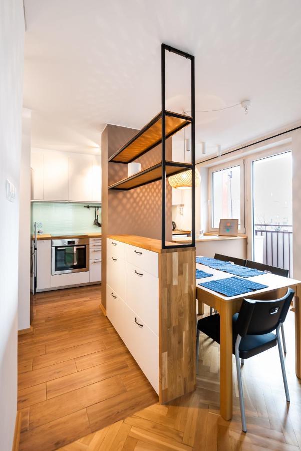 ורשה Ochota Artistic Space Apartment מראה חיצוני תמונה